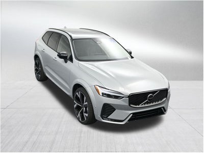 2026 Volvo XC60 B5 Ultra
