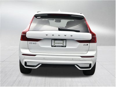 2026 Volvo XC60 B5 Ultra