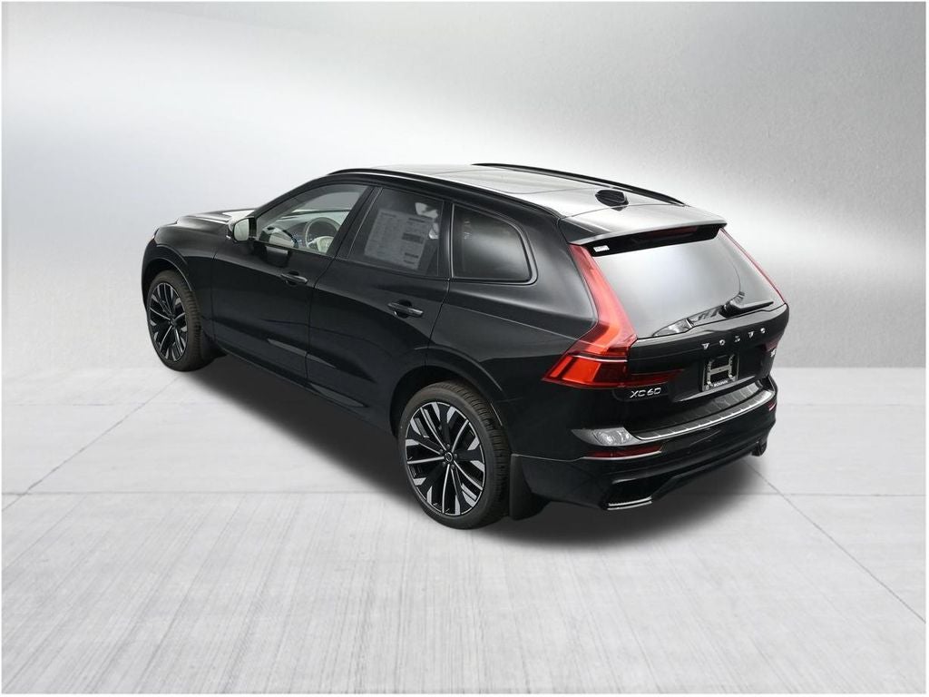 2026 Volvo XC60 B5 Ultra