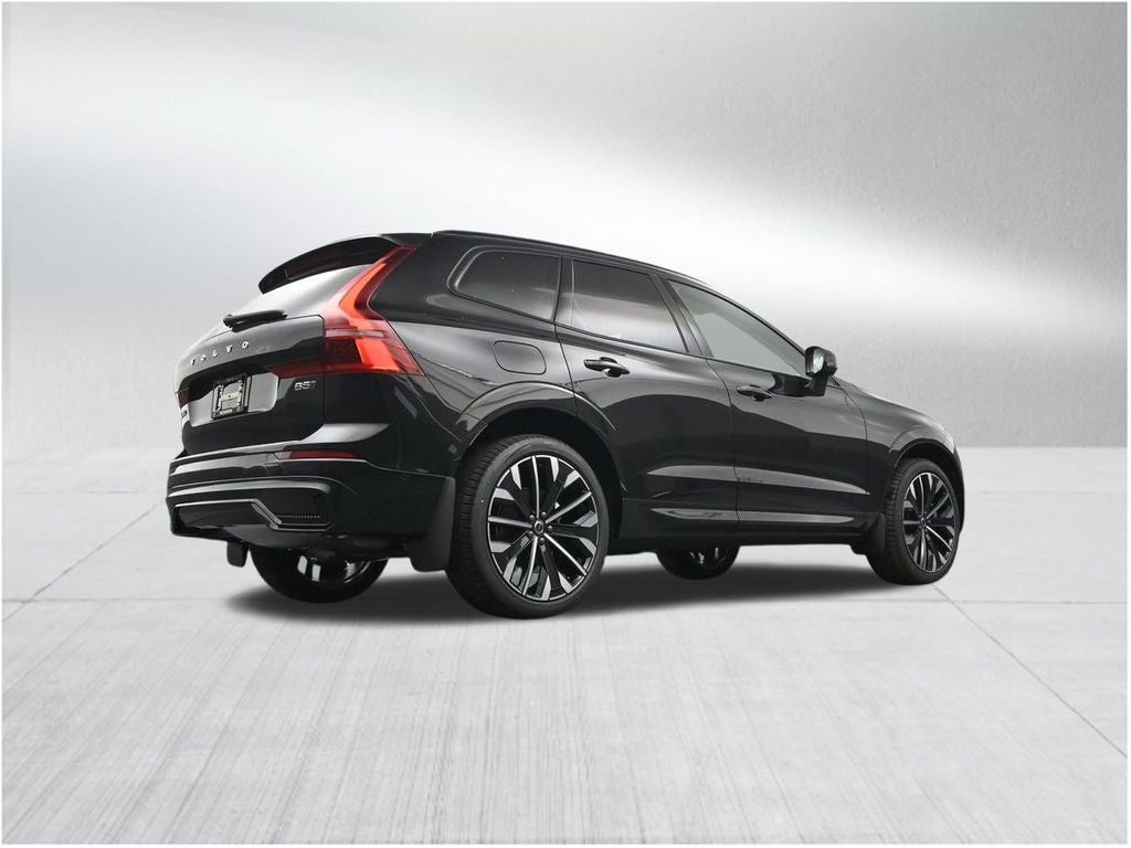 2026 Volvo XC60 B5 Ultra