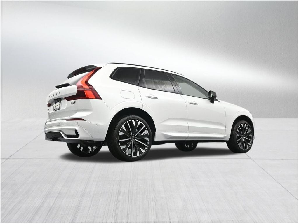 2026 Volvo XC60 B5 Ultra