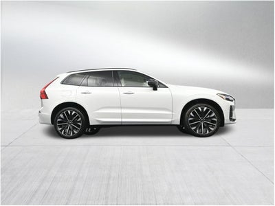2026 Volvo XC60 B5 Ultra