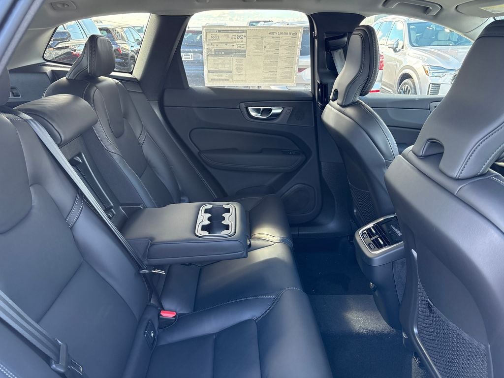 2026 Volvo XC60 B5 Ultra