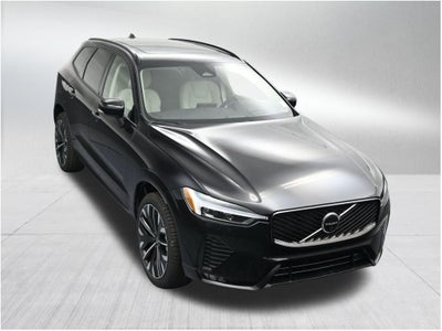2026 Volvo XC60 B5 Ultra