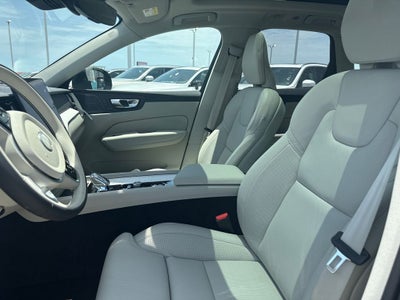 2026 Volvo XC60 B5 Ultra