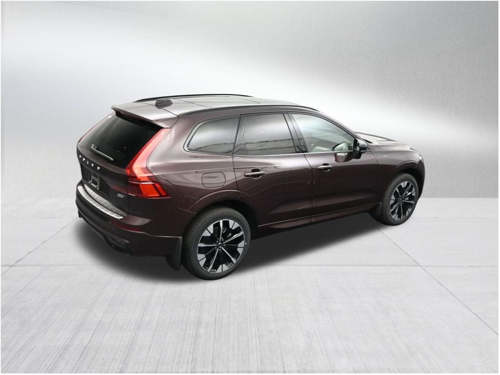 2026 Volvo XC60 B5 Ultra