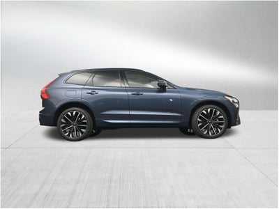 2026 Volvo XC60 B5 Ultra