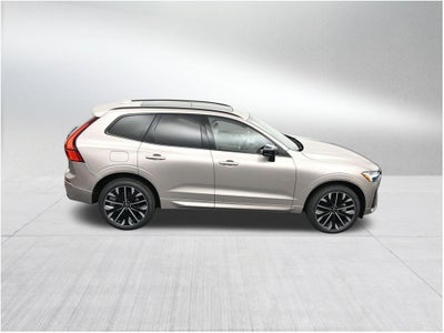 2026 Volvo XC60 B5 Ultra