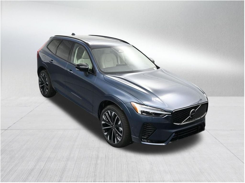 2026 Volvo XC60 B5 Ultra