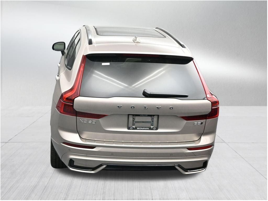 2026 Volvo XC60 B5 Ultra