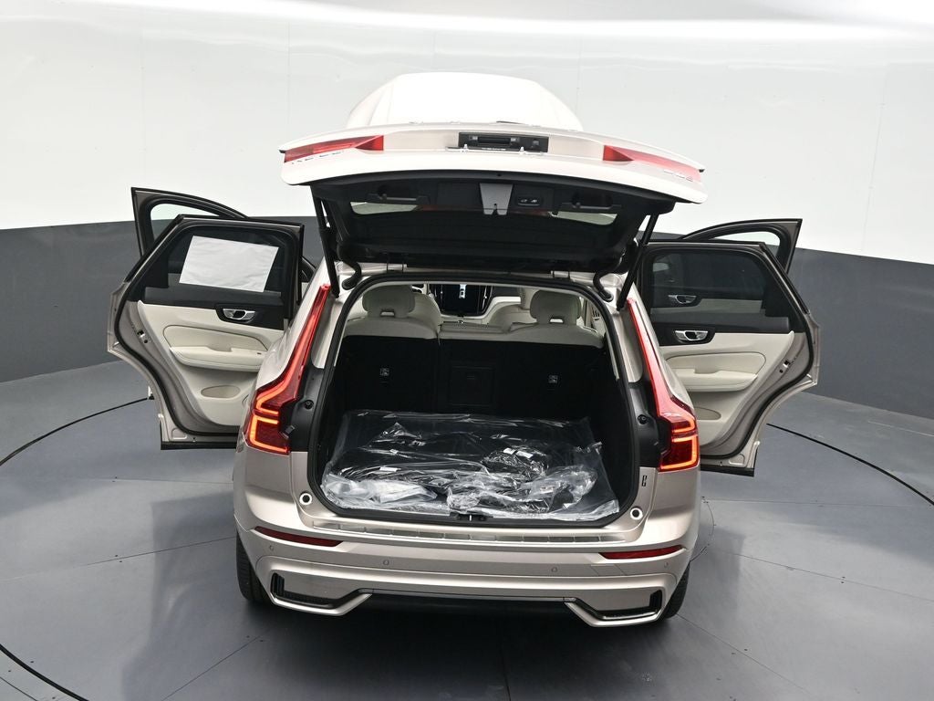 2026 Volvo XC60 B5 Ultra