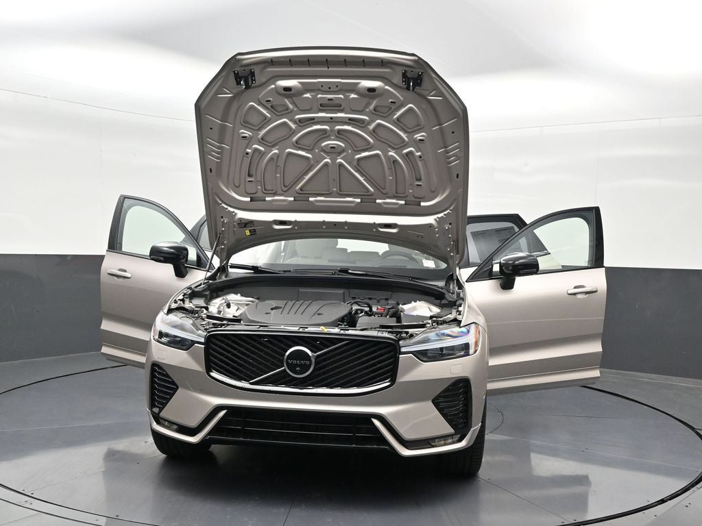 2026 Volvo XC60 B5 Ultra
