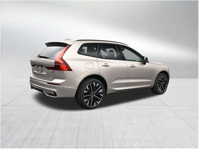 2026 Volvo XC60 B5 Ultra