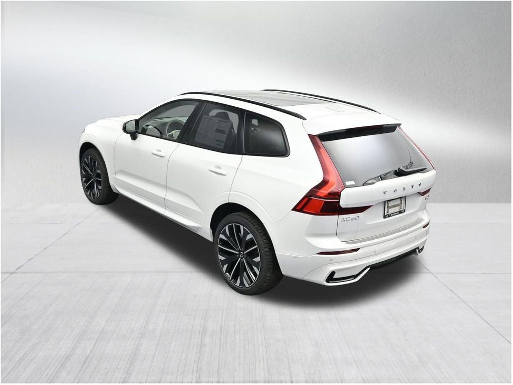 2026 Volvo XC60 B5 Ultra