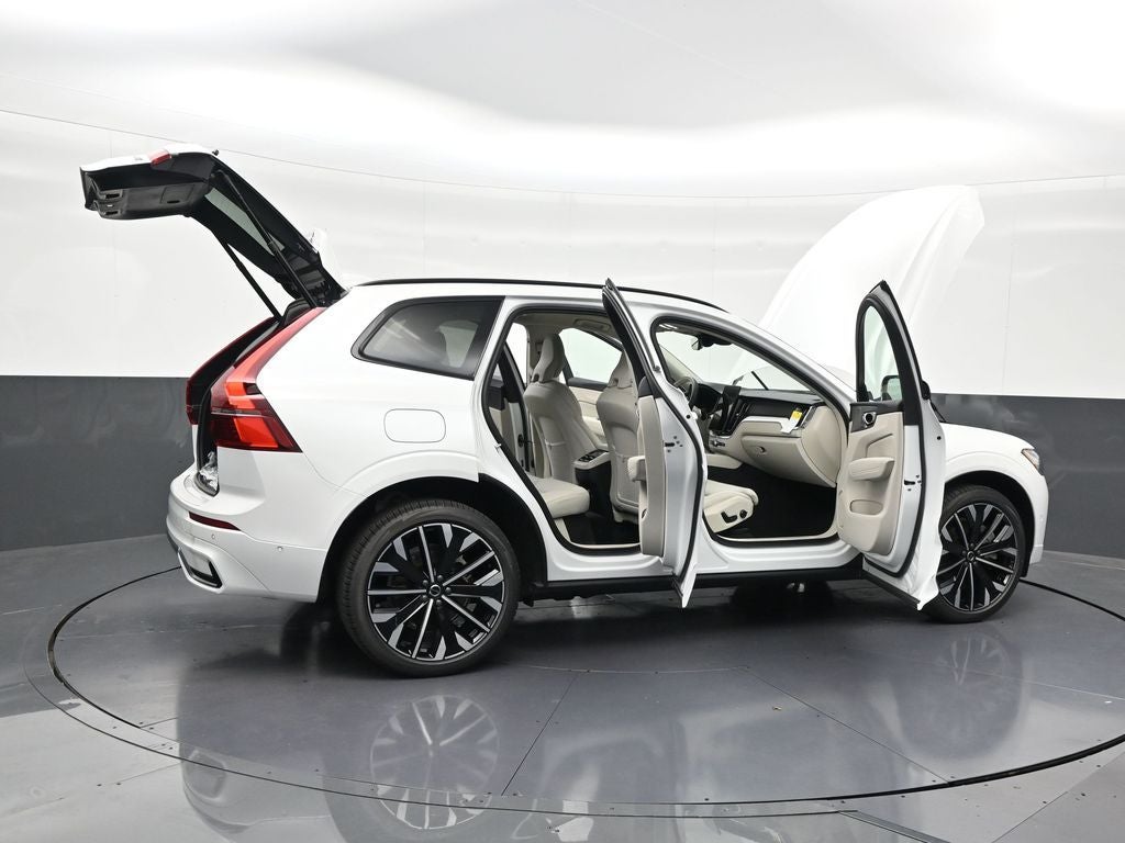 2026 Volvo XC60 B5 Ultra