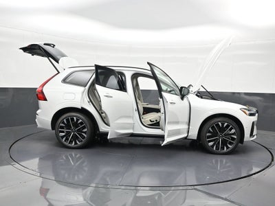 2026 Volvo XC60 B5 Ultra