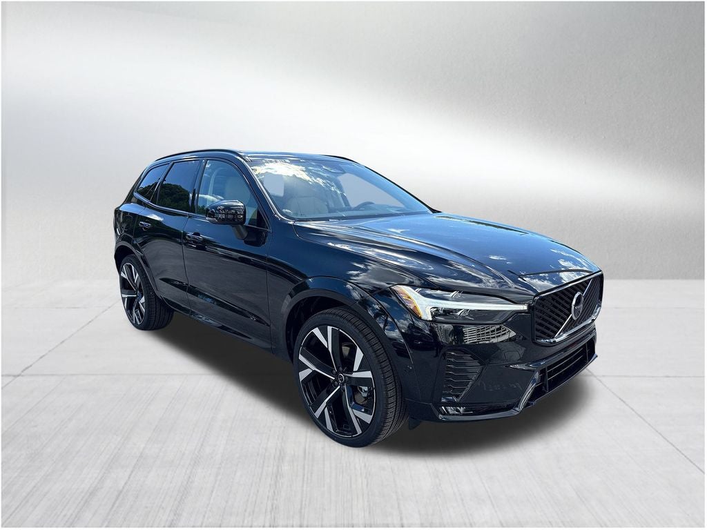 2026 Volvo XC60 B5 Ultra
