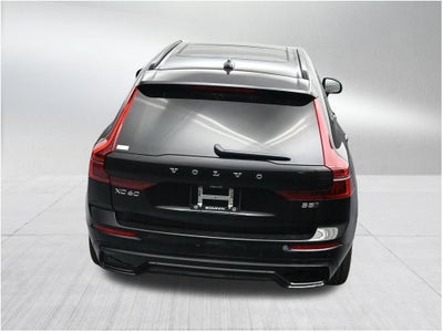 2026 Volvo XC60 B5 Ultra
