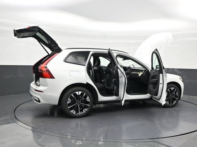 2027 Volvo XC60 B5 Plus