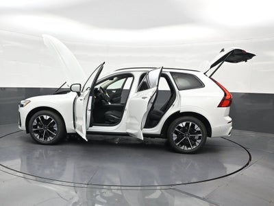 2027 Volvo XC60 B5 Plus