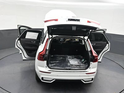 2027 Volvo XC60 B5 Plus
