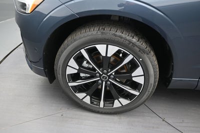 2027 Volvo XC60 B5 Plus