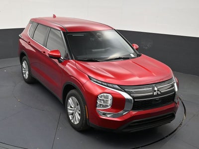 2026 Mitsubishi Outlander ES