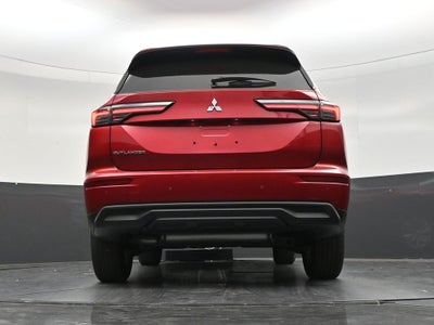 2026 Mitsubishi Outlander ES