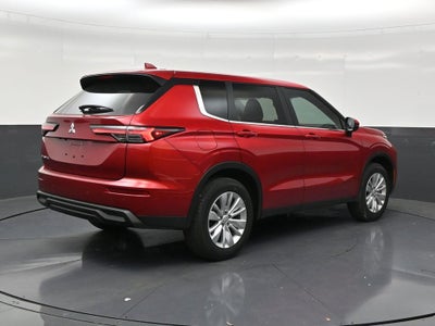 2026 Mitsubishi Outlander ES