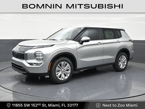 2026 Mitsubishi Outlander ES