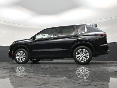 2026 Mitsubishi Outlander ES