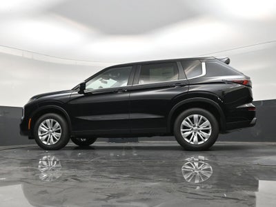 2026 Mitsubishi Outlander ES