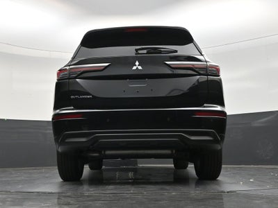 2026 Mitsubishi Outlander ES