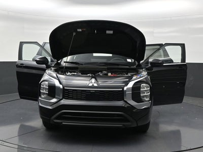 2026 Mitsubishi Outlander ES