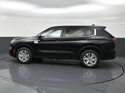 2026 Mitsubishi Outlander ES