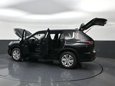 2026 Mitsubishi Outlander ES