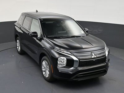 2026 Mitsubishi Outlander ES