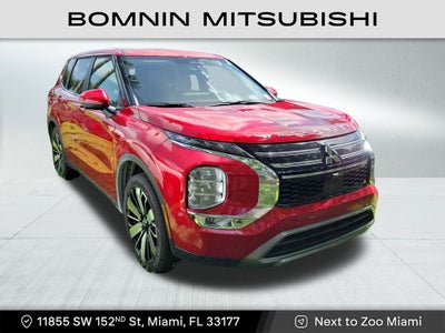 2025 Mitsubishi Outlander SE
