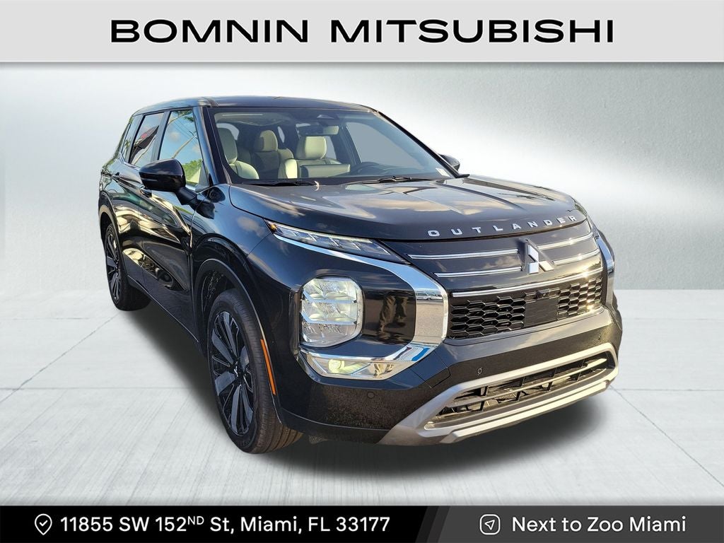 2025 Mitsubishi Outlander SE