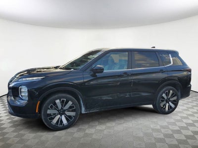 2026 Mitsubishi Outlander SE