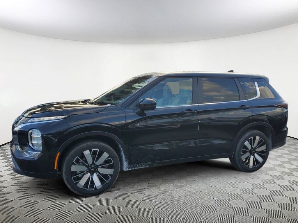 2026 Mitsubishi Outlander SE