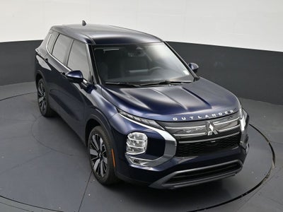 2026 Mitsubishi Outlander SE