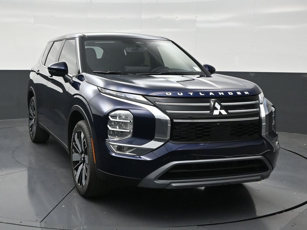 2026 Mitsubishi Outlander SE