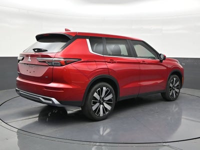 2026 Mitsubishi Outlander SE