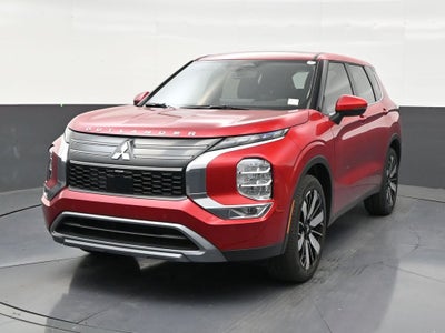 2026 Mitsubishi Outlander SE