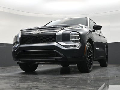 2026 Mitsubishi Outlander LE