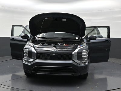2026 Mitsubishi Outlander LE