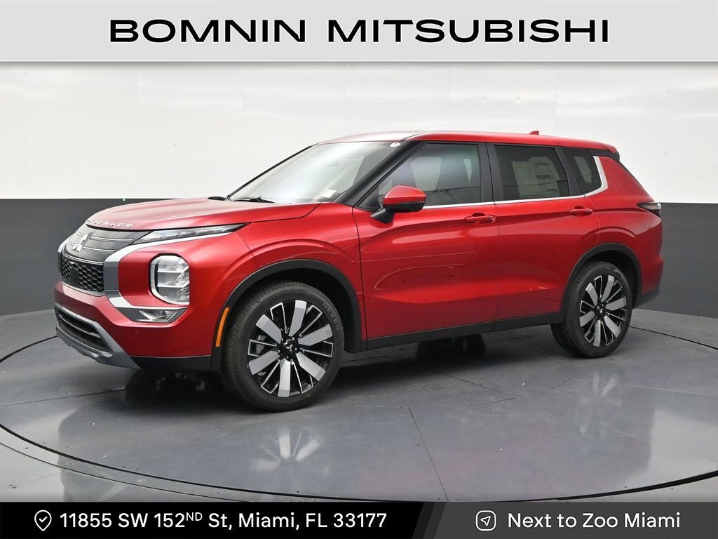 2026 Mitsubishi Outlander SE