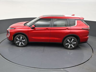 2026 Mitsubishi Outlander SE