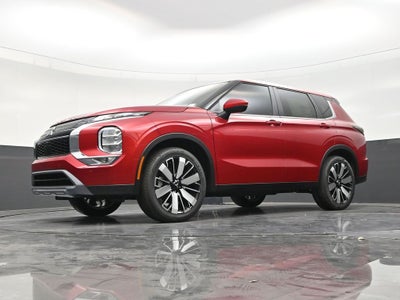 2026 Mitsubishi Outlander SE